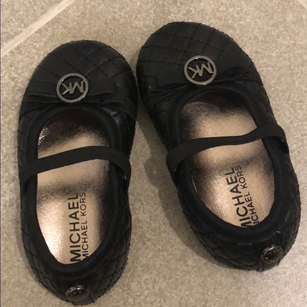 Michael Kors black ballet flats
